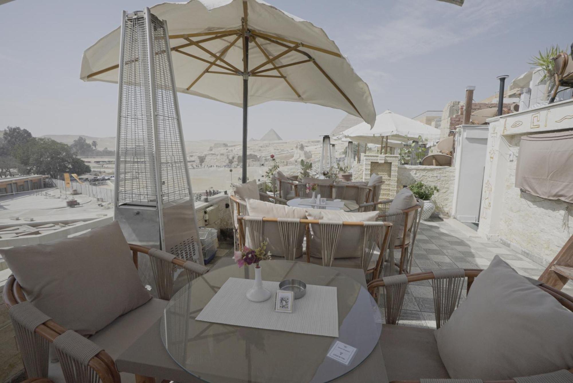 Queen Cleopatra Pyramids Hotel Cairo Exterior photo